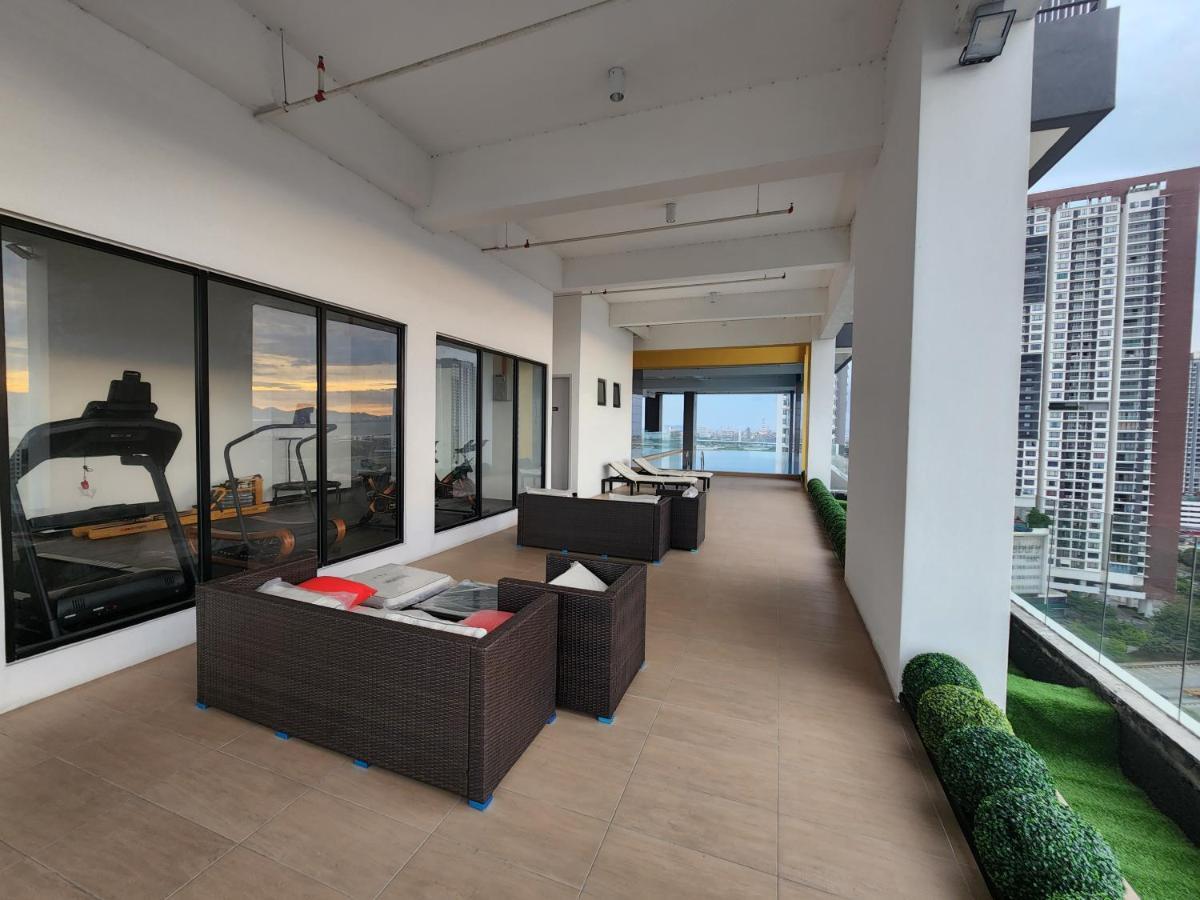 Praicon Executive Suite บัตเตอร์เวิร์ท ภายนอก รูปภาพ